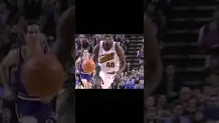 Shawn Kemp Throws Down A Dynamite At Antoine Carr #shorts #sports