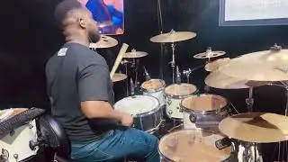 Emmanuel Bludo Shedding over a drum track