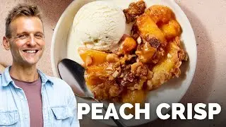 Homemade Peach Crisp | A perfect way to make a peach dessert during the summer!