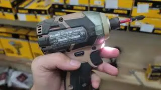 khoan 3 chức năng #Dewalt Giá 1150k quá rẻ anh em lh 0931172897 Phát