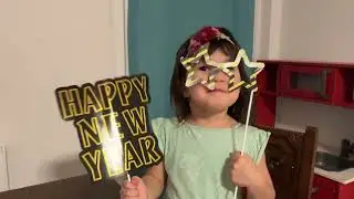 Cute Kid Wishes You Happy New Year!