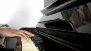 Guns N' Roses Estranged on piano