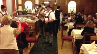 Löffel und Harmonika in München