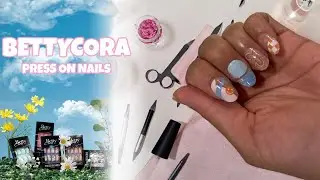 Betty Cora Press On Nails