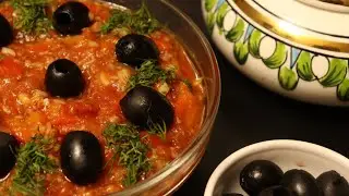 Восточный салат из простых и доступных ингредиентов.
