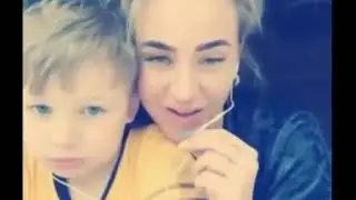 МАМА И СЫН КРАСИВО СПЕЛИ   ДО СЛЁЗ!!!