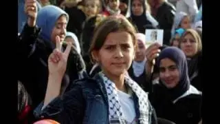 Palestinian women with the song 