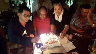 Anniversaire de Victor CHARLY BEACH BAR WALKING STREET PATTAYA THAiLAND
