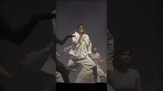Wow he’s a sweaty boi