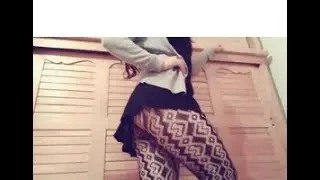 SPEED CLEANING SASSY GIRL IN MINI SKIRT
