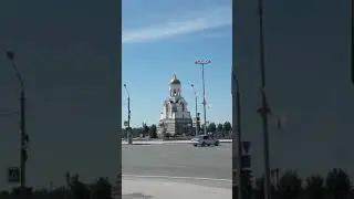 Каменску-Уральскому присвоено звание город трудовой доблести.