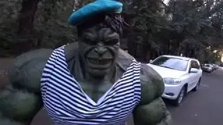 Халк ВДВ на улицах Алматы || Слава Грицай