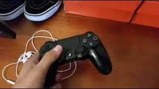 How to use a Mic on the ps3 using the ps4 controller!