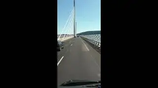 Еду и еду, а куда доехал...
