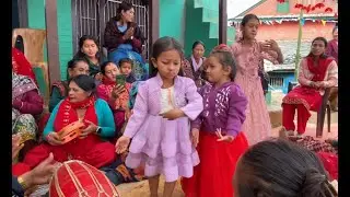 तनहुको दुइ जना नानि हरुको नेपालि रत्यौलीमा भाइरल  नाच -Viral Nepali Dance by 2 little girl