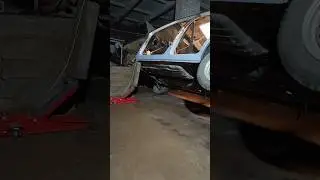 Как без подъёмника и ямы сделать антикор днища. #ваз #антикор #ремонтавто