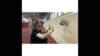 Отрабатываем верхний приём со стенкой -  знакомимся с соседями 🤣