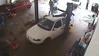 Los elevadores de coches necesitan un mantenimiento y uso adecuado! La seguridad es lo primero