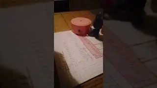 она ему изменяет ... но ... (lps)