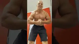 Gabriel MuscleDominus-show off those big muscles! 