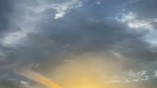 JustSky #1 | evening sky with clouds, planes and birds 