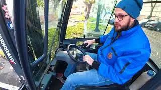 Electric forklift Jungheinrich EFG 220 overview