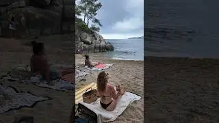 vlog on the beach in spain ❤️‍🔥#aesthetic #summer #beach #bikini