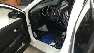 Проведена виброшумоизоляция пола (днища авто изнутри) и багажника, на примере автомобиля KIA Rio.