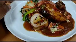 This is Brown stew chicken fine dining for 4-6 Ppl | Oaks Kitchen | Restaurant In Brampton | #shorts