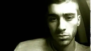 Zayn Malik singing Drag me down on WEBCAM