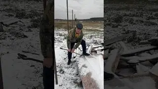 Когда обедаешь с батей и дедом😂 