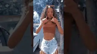 novinha dançando funk