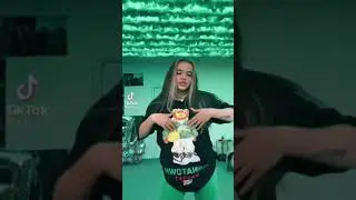 Валя кайфанула от себя😍