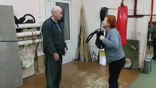Дамская сумка при самозащите