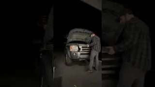 Dismantling A Land Rover With Only A Screwdriver! #landrover #discovery #lr3 #diy #simple