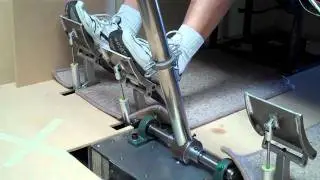 King Air C90 Simulator - Rudder Pedal movement