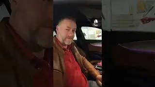 Любовь не знает расстояний, Для нее не существует континентов,Ибо ее взор всегда устремлен к звездам