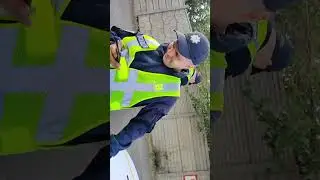 обогнал фуру.