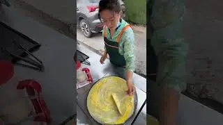 Asian street food 煎饼