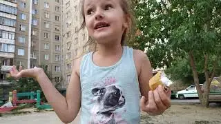 Миратея с Лесияром крутятся на карусели и едят мороженое!