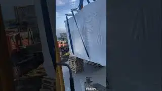 Монтаж сушилки весом 20тонн , операция проводится двумя 25 тонными кранами и одна тонной талькой