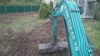Выравнивание участка, планировка участка мини экскаватор Рощино.