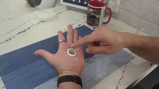How to open your Apple AirTag to replace battery in 30 seconds!