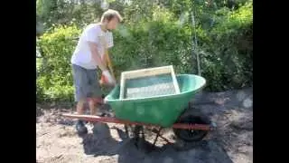 DIY How To Make A Dirt Sifter For Your Garden