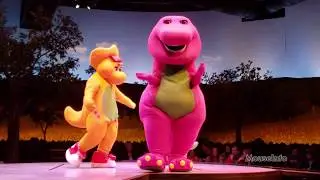 2019: Barney sings 'I Love You' at Universal Studios Florida, A Day in the Park with Barney