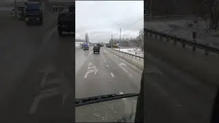 я сейчас вам покажу как перегруз возят