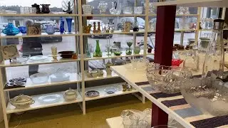 Let's take a look inside some Swedish second hand stores, flea markets and thrift shops!