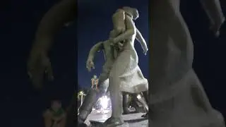 Ещё Монумент 