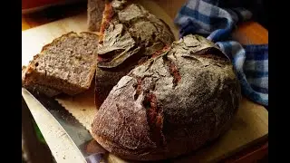 Пшенично-ржаной хлеб на закваске с грецкими орехами (Дж Хамельман)