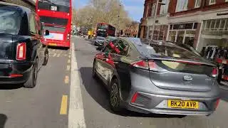 Cycling from Kings Road to Victoria Coach Station in London (crossing 2 boroughs!)